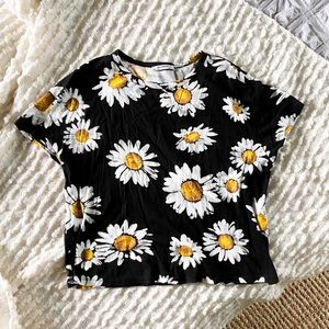 Zara Daisy Print Graphic Tee
